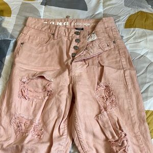 Pink boyfriend jeans
